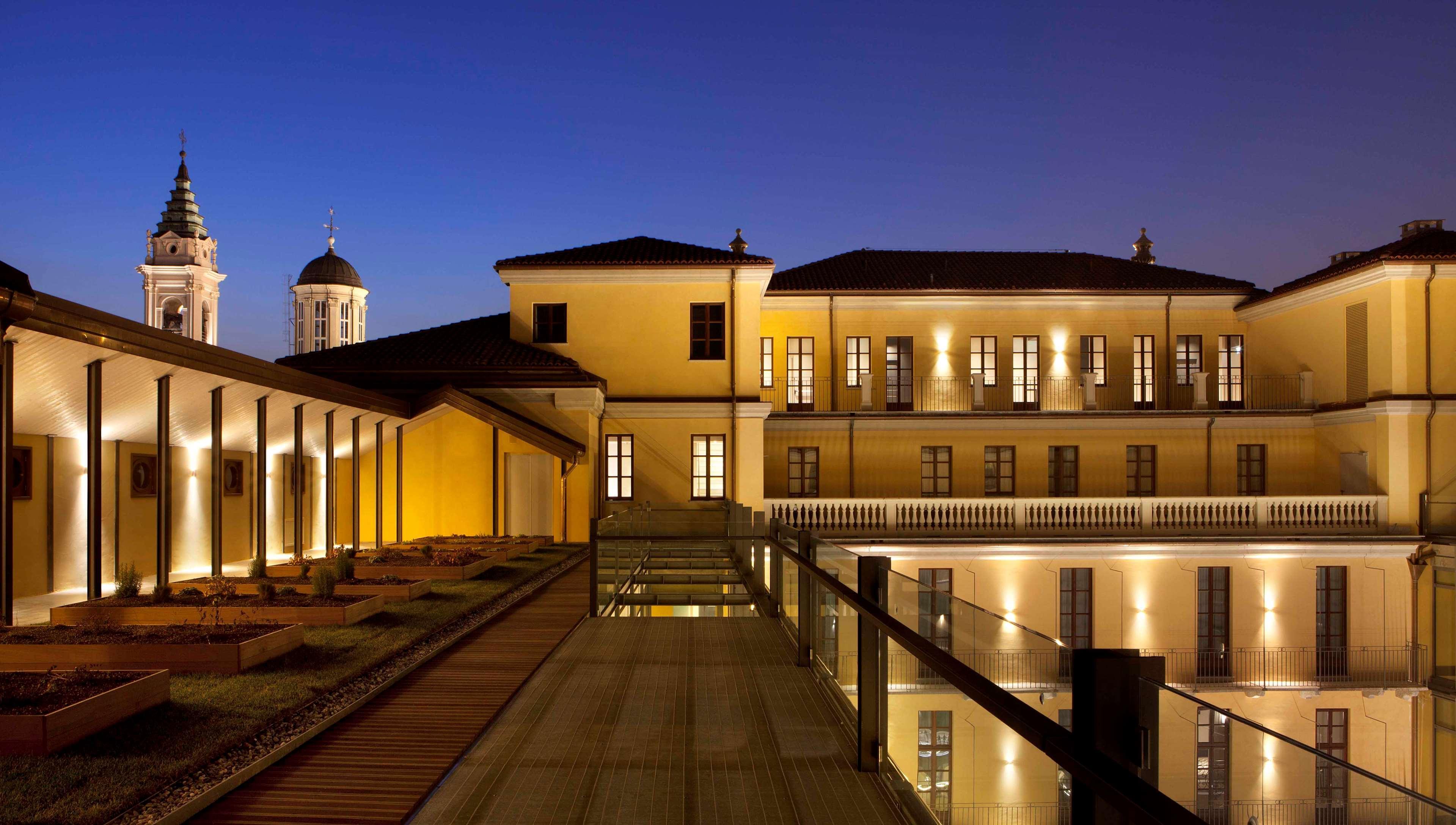 Nh Collection Torino Piazza Carlina Hotel Exterior foto